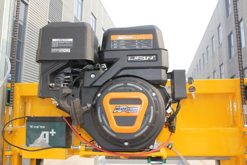 Portable Sawmill with Trailer  Portable Sawmill with Trailer