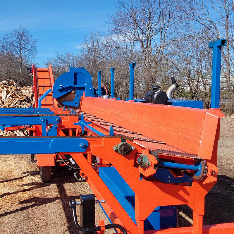 Linea di processori per il taglio della legna da ardere