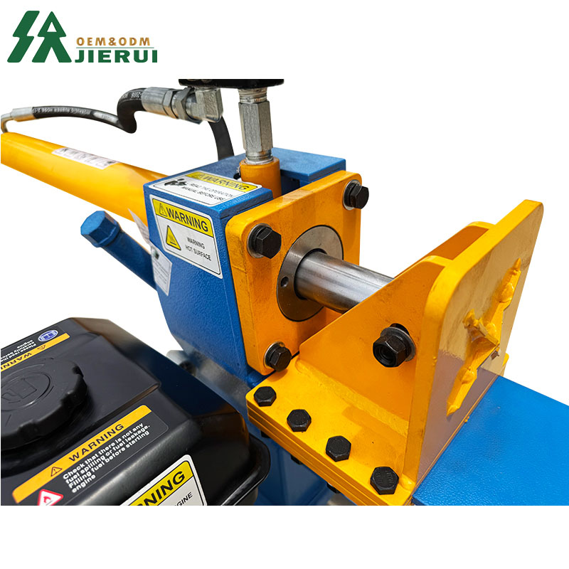 Machine à fendre le bois