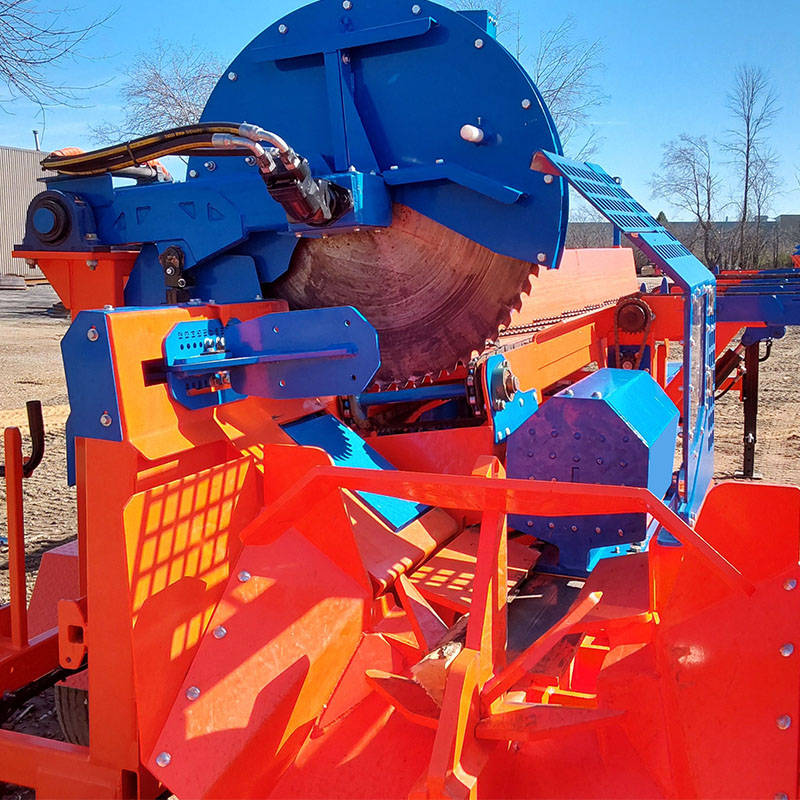 Linea di processori per il taglio della legna da ardere