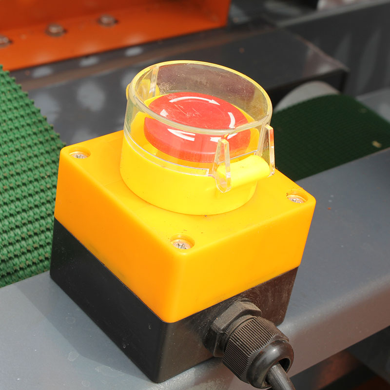 Processeur automatique de bois de chauffage