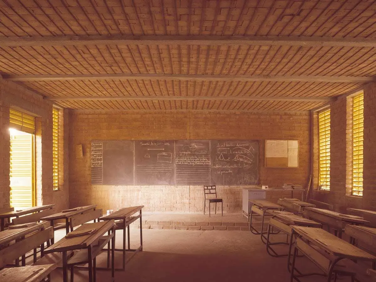 Construire une école pour les enfants Construire une école pour les enfants